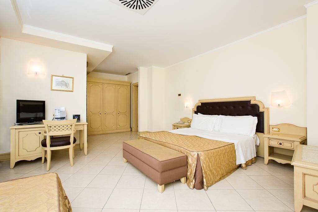Grand Hotel Faraglioni Aci Trezza Δωμάτιο φωτογραφία